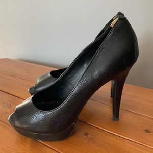 Black shoes for work or going out!